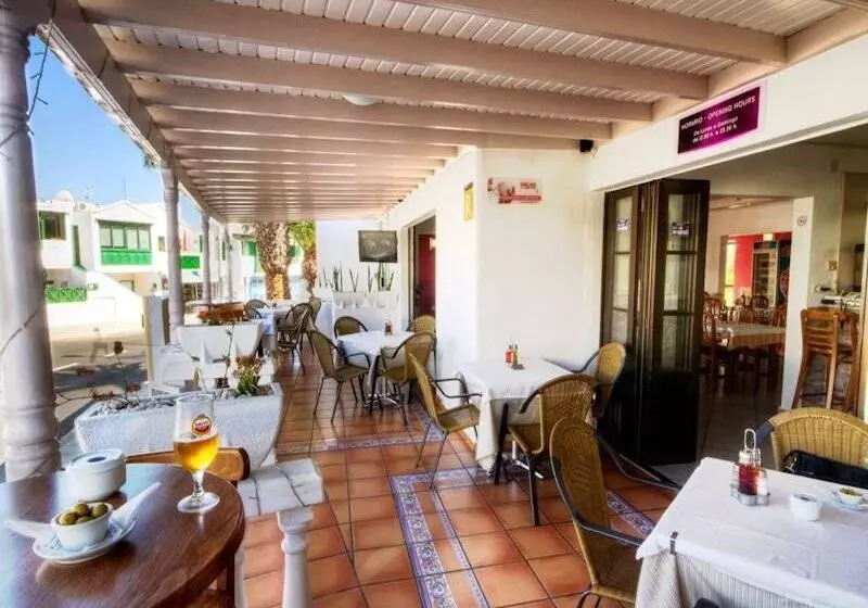 Apartamentos Parque Tropical En Lanzarote