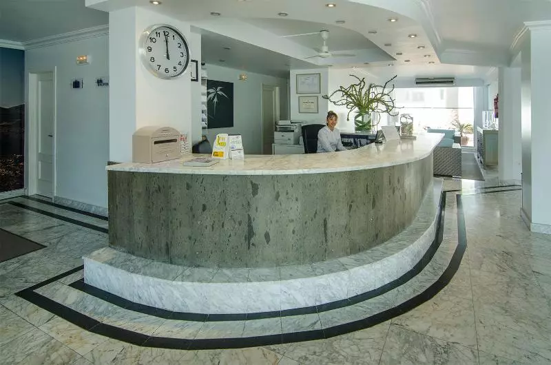 Apartamentos Parque Tropical En Lanzarote