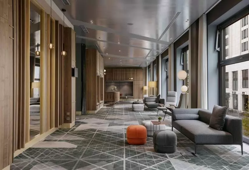 Отель Berlin Marriott