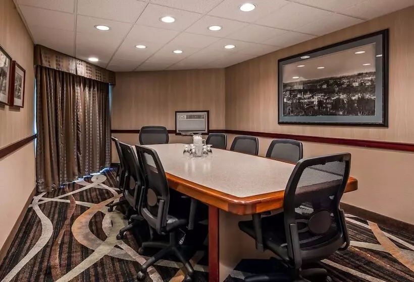 ホテル Best Western Plus Rivershore