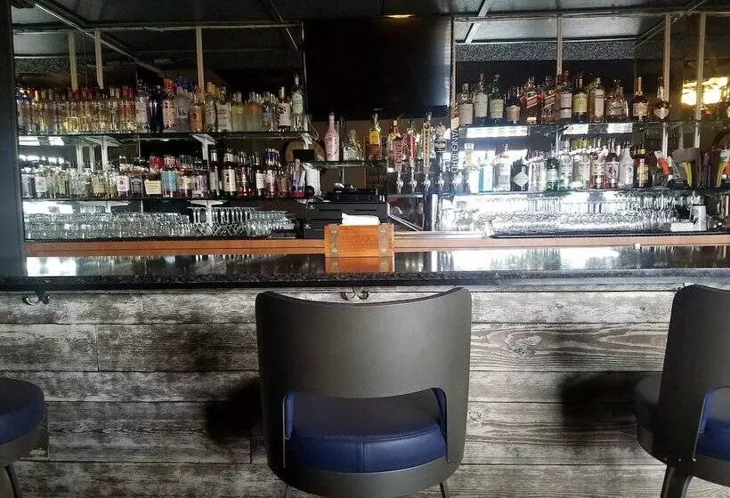 ホテル Best Western Plus Rivershore