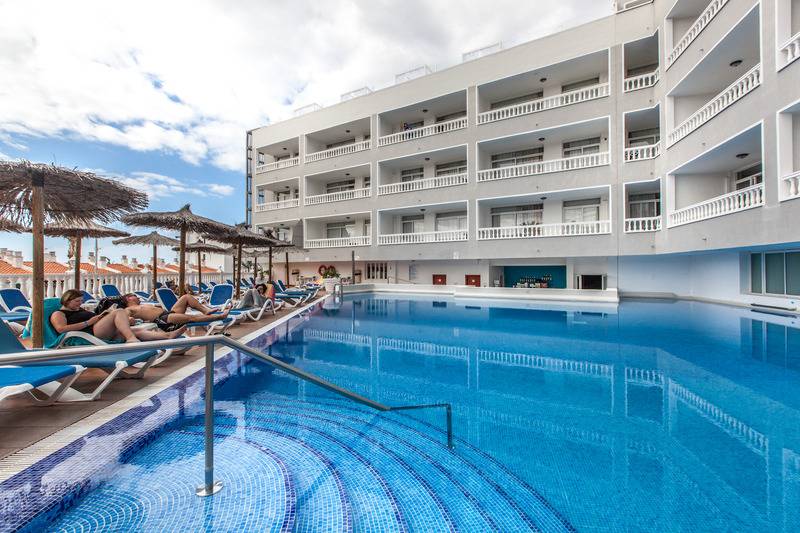 Hotel Bluesea Lagos de Cesar