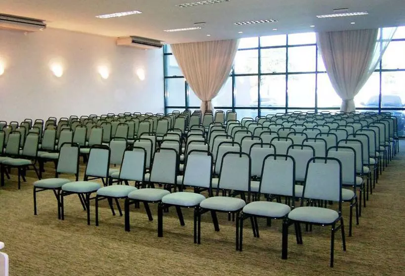 Bourbon Vitoria Residence Hotel