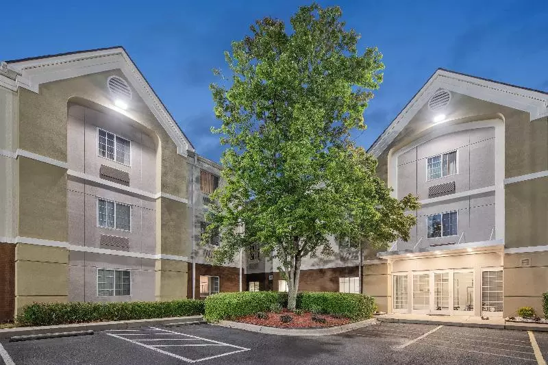 酒店 Candlewood Suites Huntersville Lake Norman Area, An Ihg