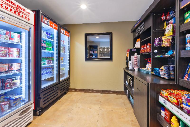 فندق Candlewood Suites Huntersville Lake Norman Area, An Ihg