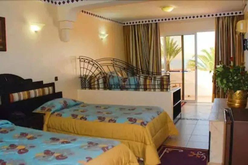 هتل Club Almoggar Garden Beach