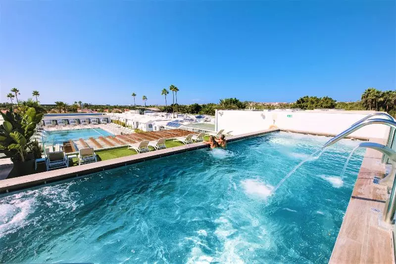 בית מלון כפרי Club Maspalomas Suites & Spa - Adults Only