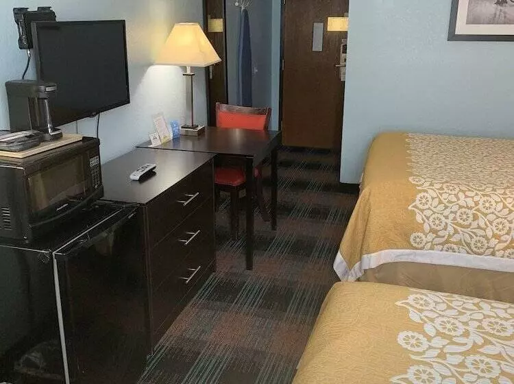 בית מלון כפרי Days Inn By Wyndham Greenwood Sc