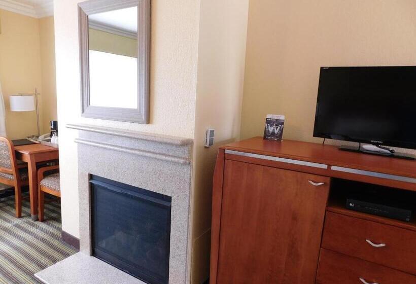 هتل Deer Haven Inn