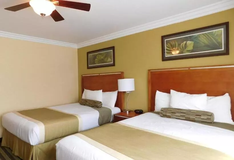 Отель Deer Haven Inn