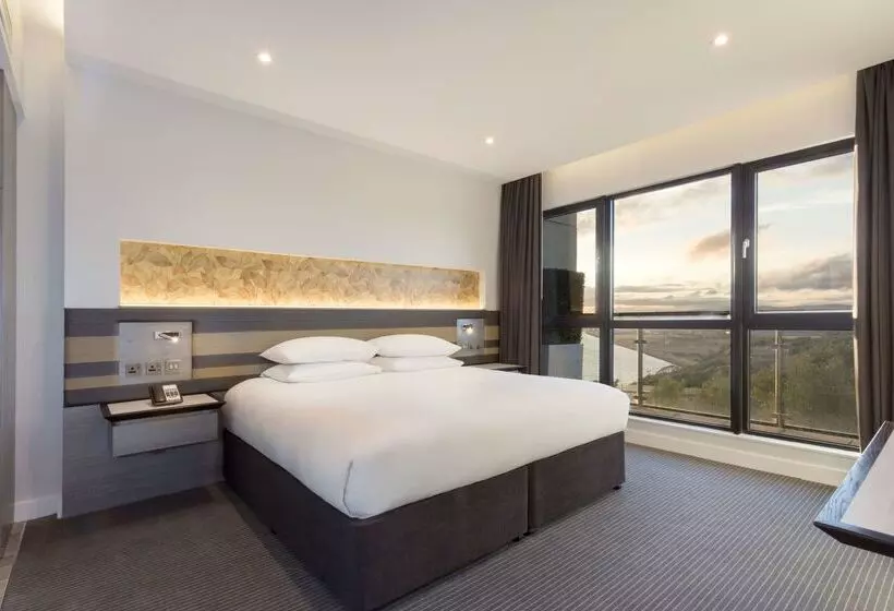 Hotel Doubletree By Hilton Edinburgh Queensferry Crossing