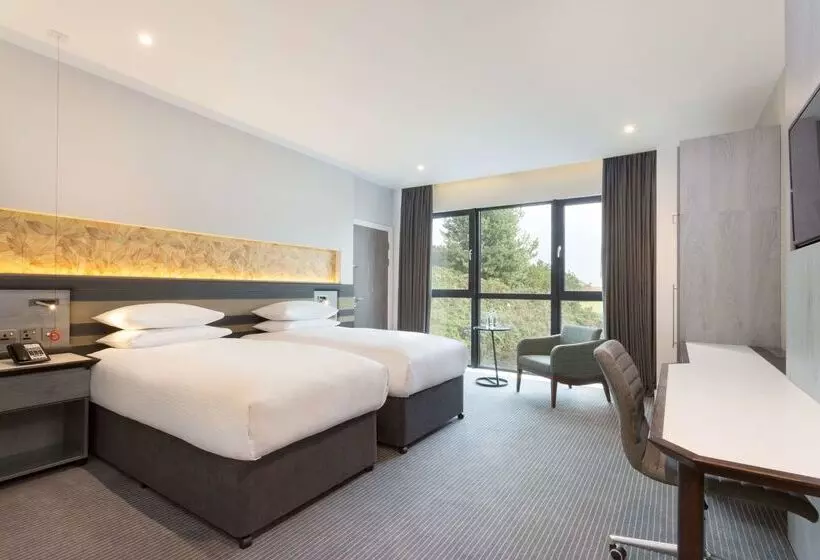 Hotel Doubletree By Hilton Edinburgh Queensferry Crossing