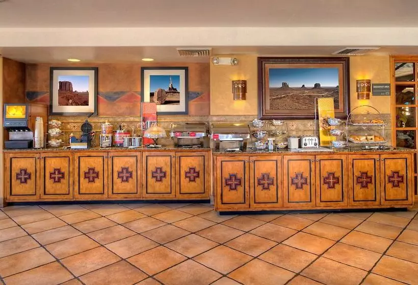 ホテル Hampton Inn Kayenta