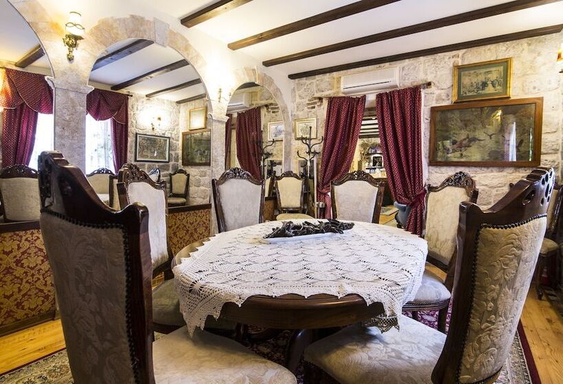 Heritage Hotel Pasike