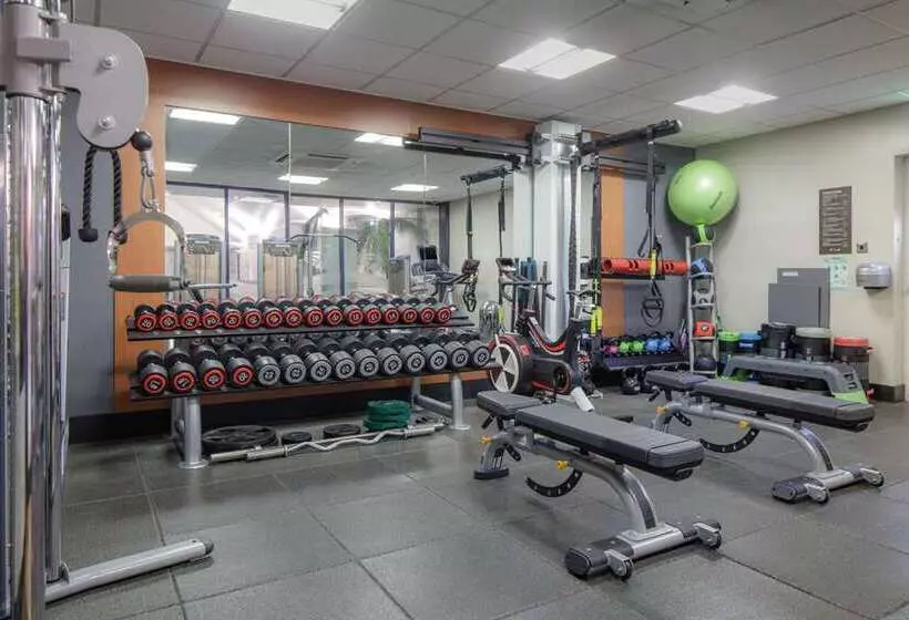 هتل Hilton East Midlands Airport