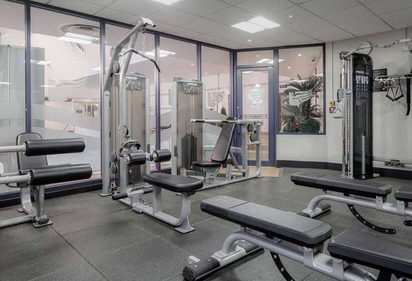 فندق Hilton East Midlands Airport