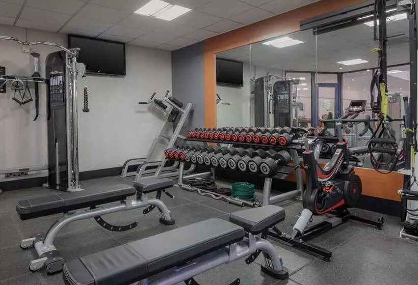 هتل Hilton East Midlands Airport