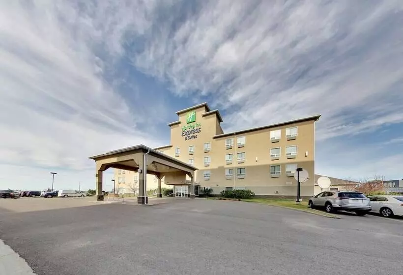 Holiday Inn Express Hotel & Suites Edmonton International Airport, An Ihg