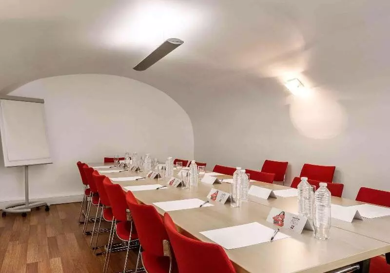 ホテル Ibis Paris Opera La Fayette