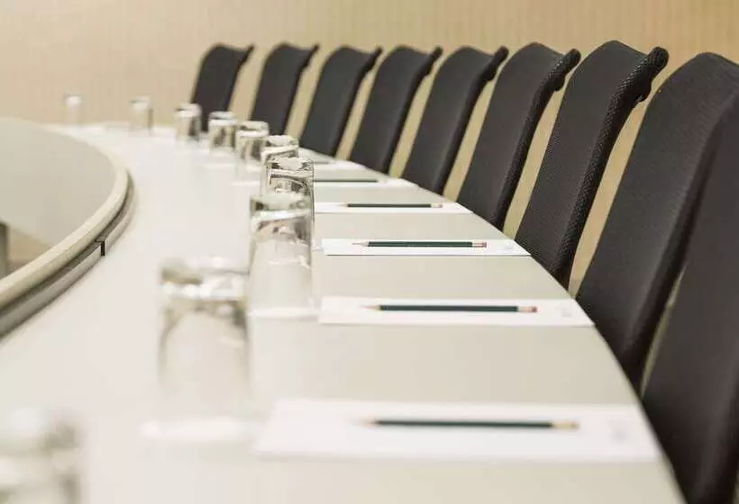 酒店 Ivey Spencer Leadership Centre