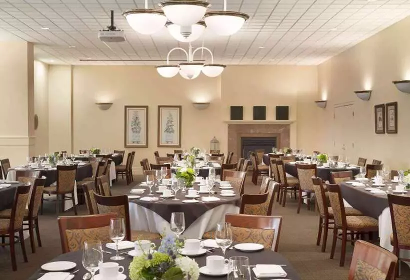 酒店 Ivey Spencer Leadership Centre