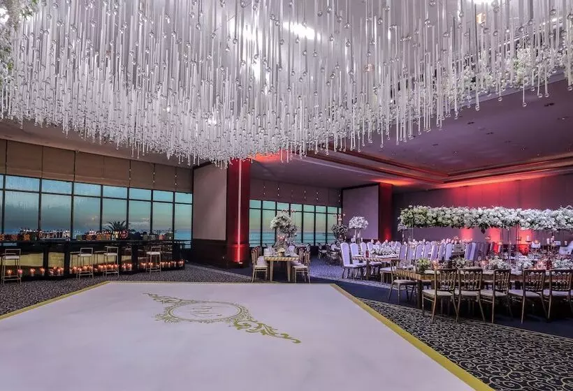 Le Royal Hotel   Beirut