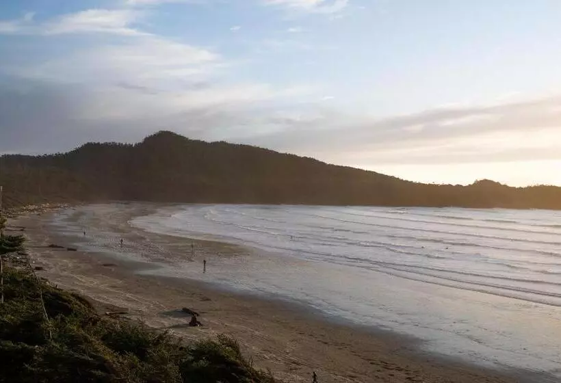 酒店 Long Beach Lodge Resort