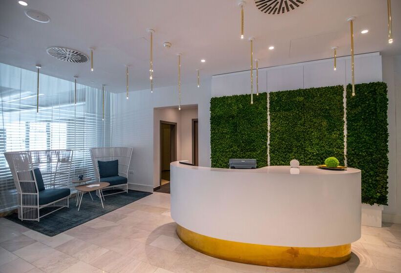 בית מלון כפרי Park Plaza Histria Pula