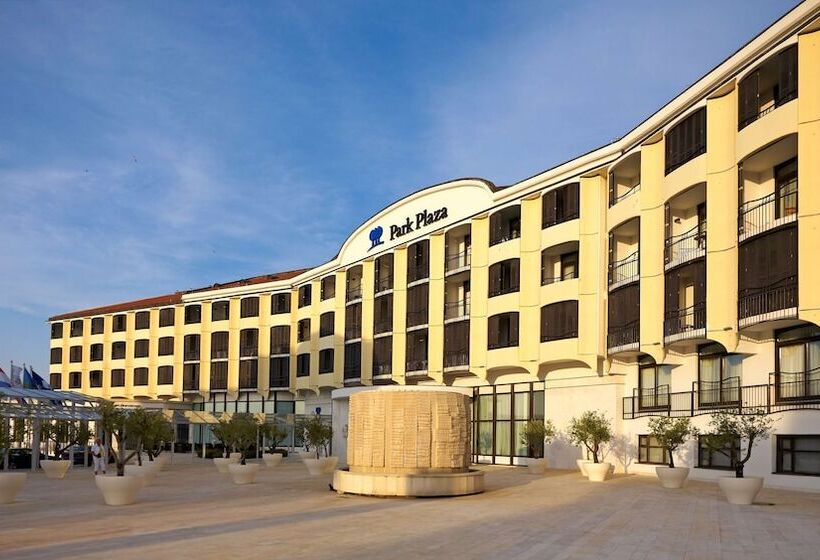 בית מלון כפרי Park Plaza Histria Pula