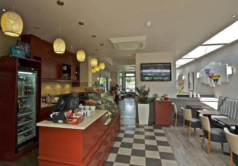 فندق The London Pembury