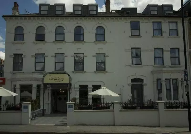 Hotelli The London Pembury