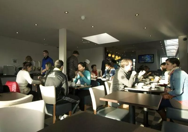 Hotelli The London Pembury