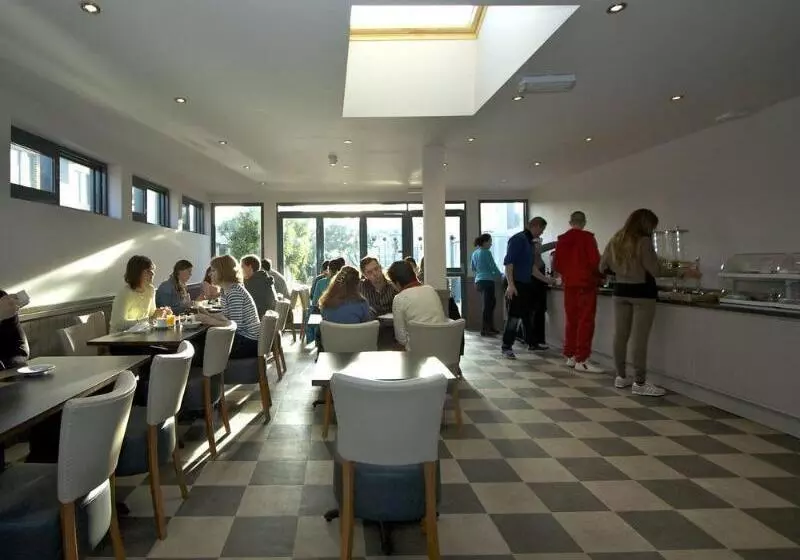 Hotelli The London Pembury