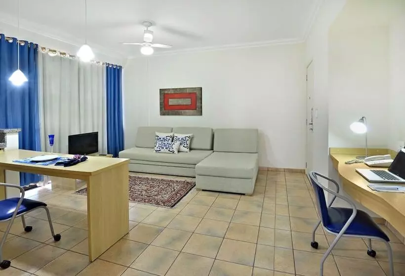 فندق Plaza Inn Flat Araxa