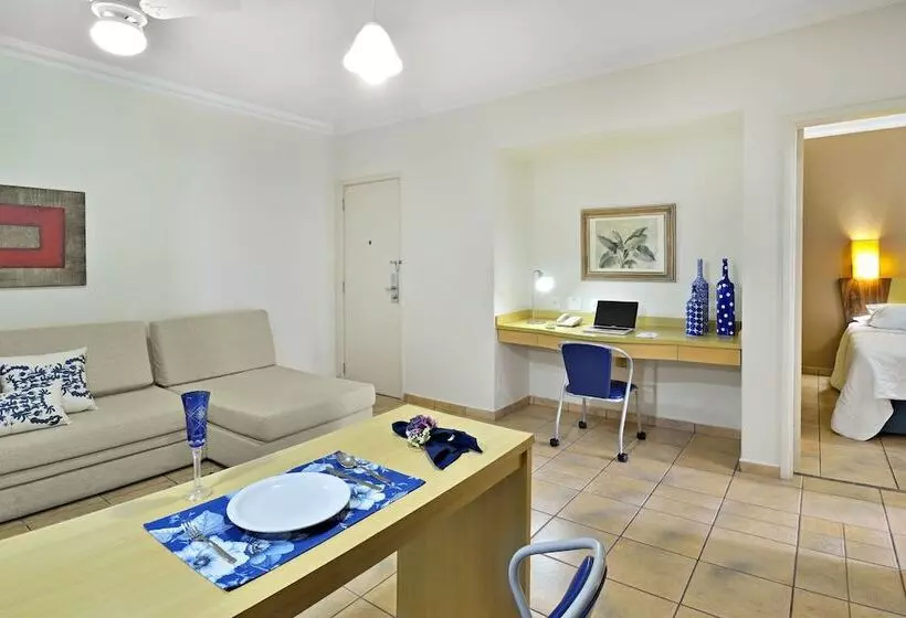 فندق Plaza Inn Flat Araxa