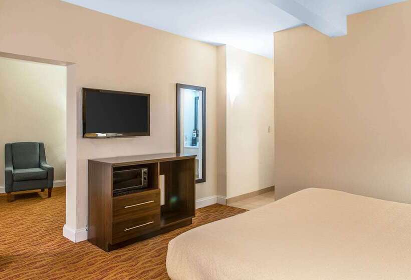Otel Quality Inn & Suites Middletown Newport