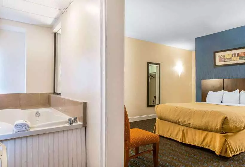 호텔 Quality Inn & Suites Middletown Newport