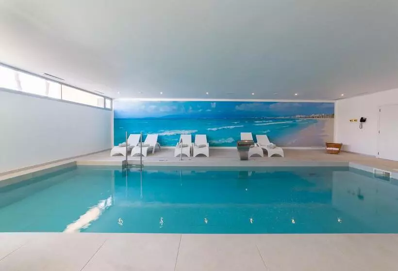 هتل Reverence Life