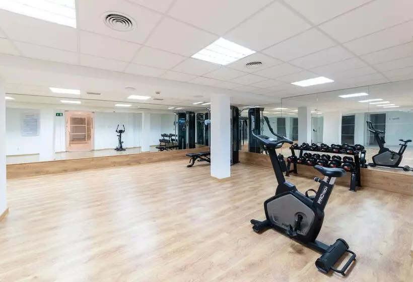 هتل Reverence Life