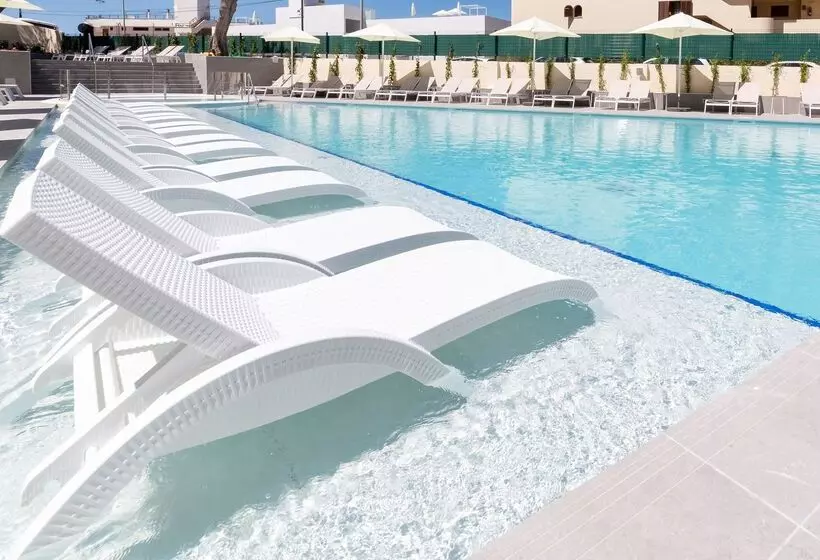 هتل Reverence Life