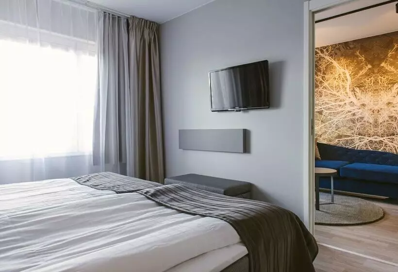 Отель Scandic Star Sollentuna