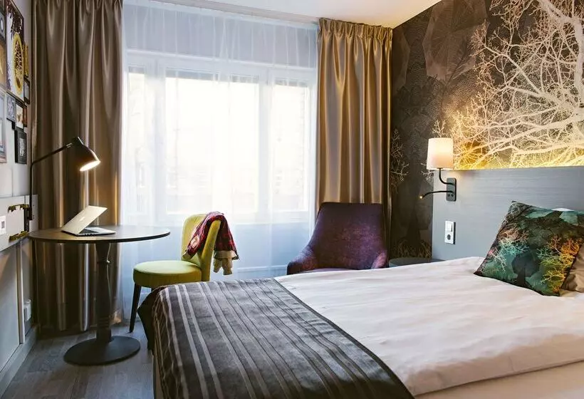 Отель Scandic Star Sollentuna