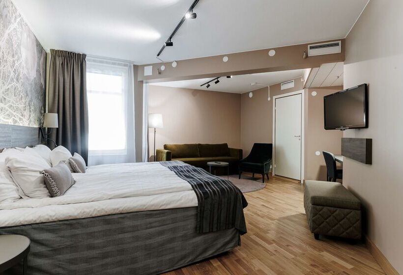 هتل Scandic Star Sollentuna