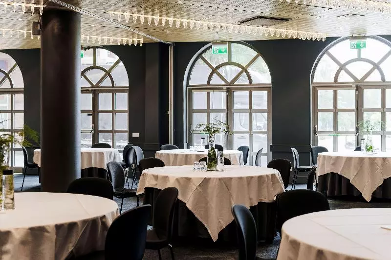 Отель Scandic Star Sollentuna