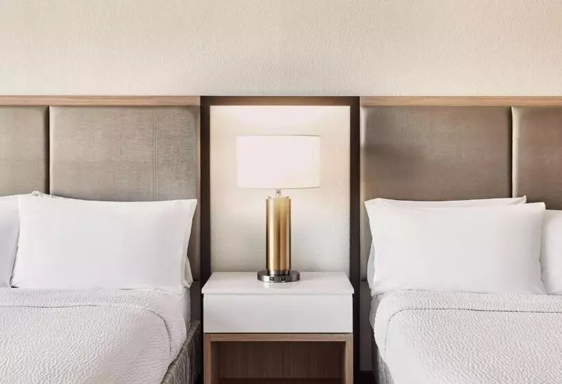 هتل Springhill Suites Phoenix Tempe Airport