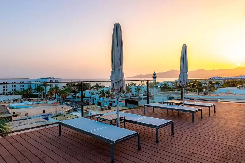 Plus Fariones Apartamentos