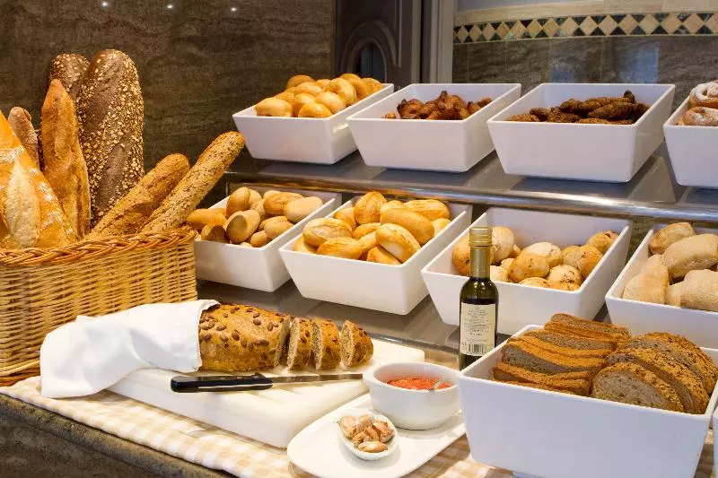 Plus Fariones Apartamentos