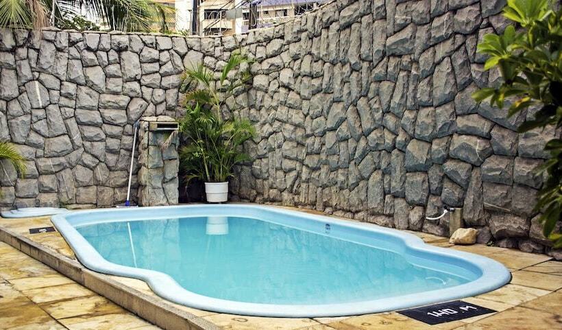 住所  Rede Andrade Coimbra