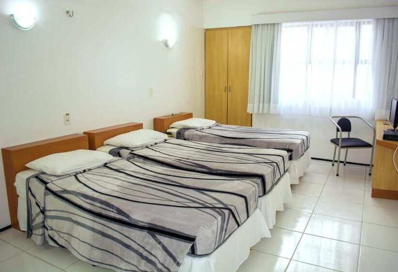 住所  Rede Andrade Coimbra