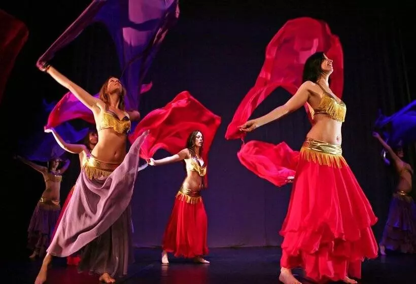 אתר נופש Oasis Palm